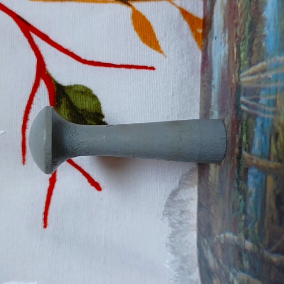 Four Peg Coat Rack/Wallhanging Great for a Country Home,Cottage,Cabin or Camp. - Picture 12 of 12